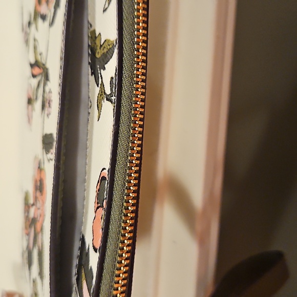 Kate Spade Lucy Floral Print Wristlet - Picture 4 of 6